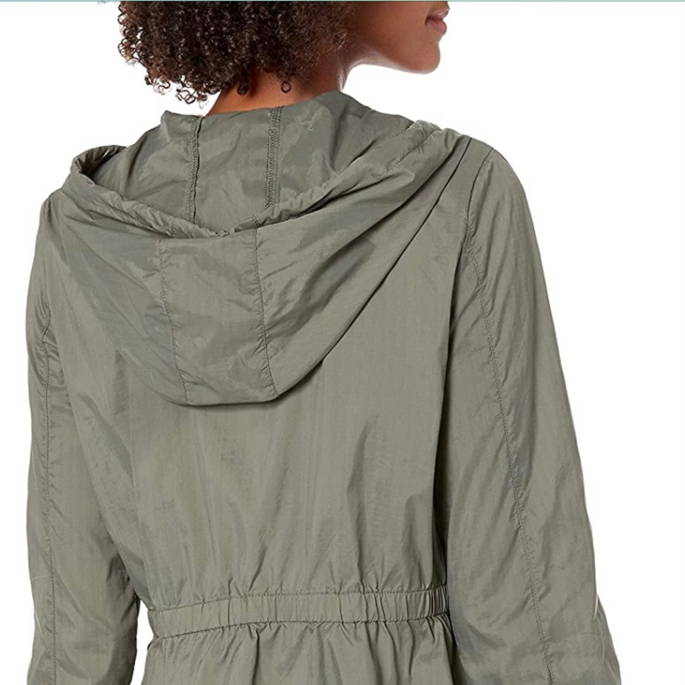 JACK by bb Dakota Women's Make It Rain Light Nylon Rainwear Jacket size S NWT - Picture 4 of 5